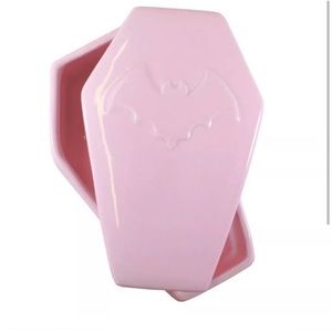 Sourpuss Pink Bat Coffin Box